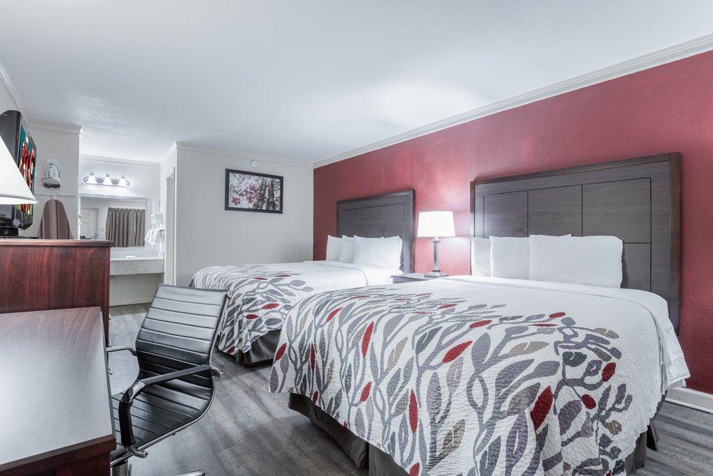 Red Roof Inn Форрест-Сити Экстерьер фото