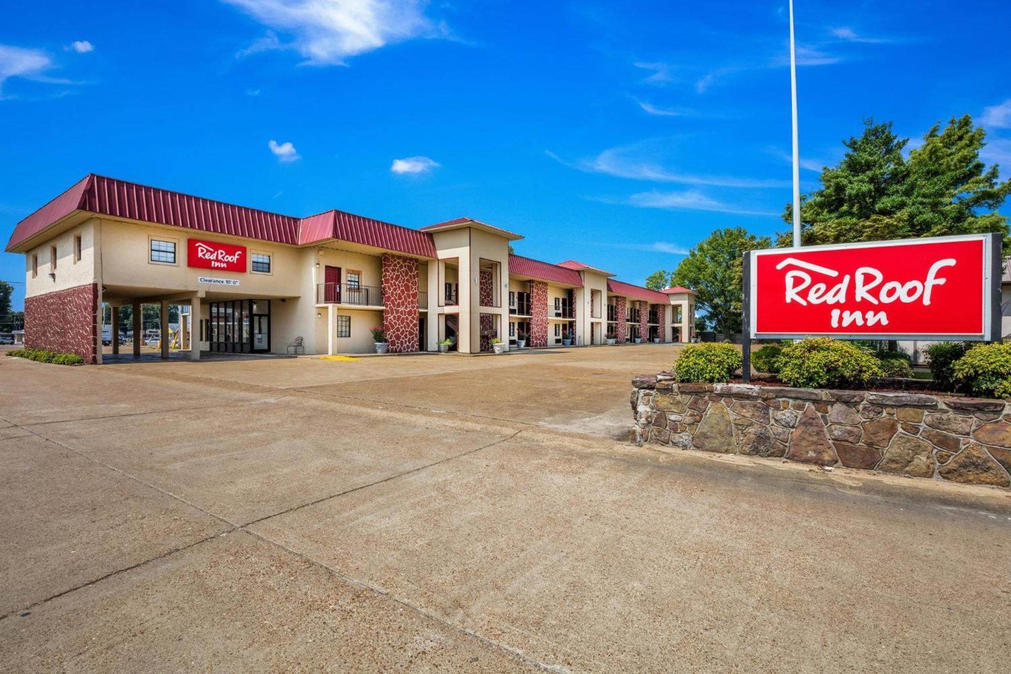 Red Roof Inn Форрест-Сити Экстерьер фото
